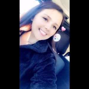 Meet your Posher, Caroline